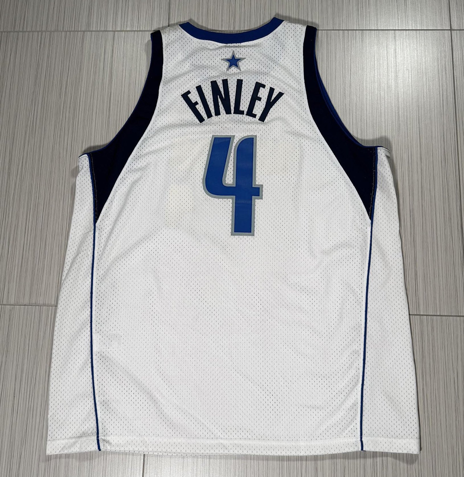 Vintage Nike Dallas Mavericks Michael Finley White Swingman Jersey